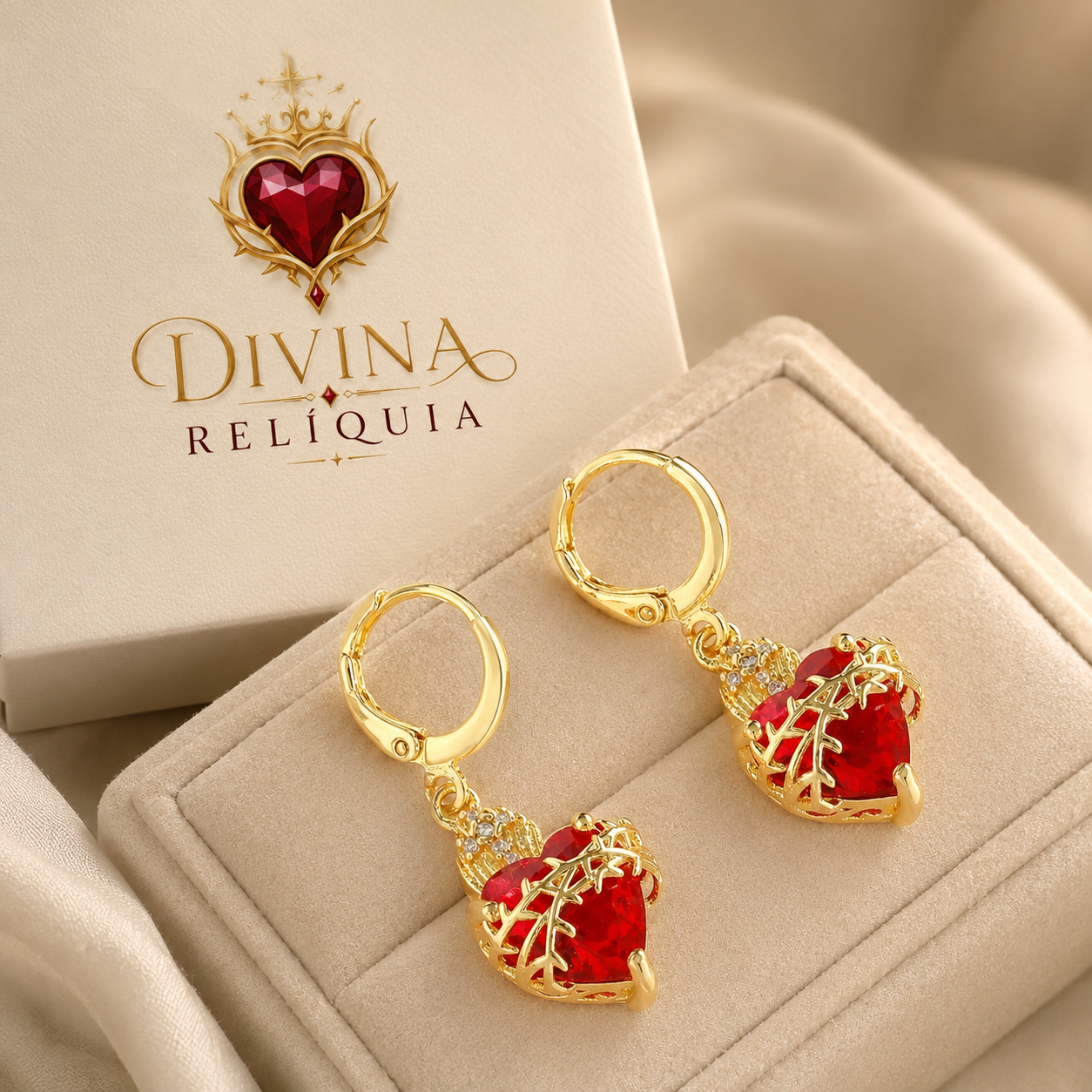 Brinco Sagrado Coração de Jesus — Divina Relíquia - Colar feminino dourado com significado Divina Relíquia